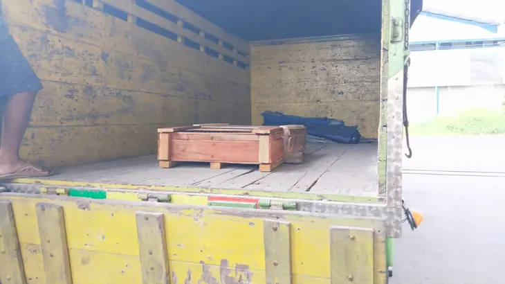 Penyewaan Truk Wing Box Terlengkap Jakarta Barat Untuk Kirim Barang, Solusi Andal untuk Distribusi Besar di Kawasan Industri