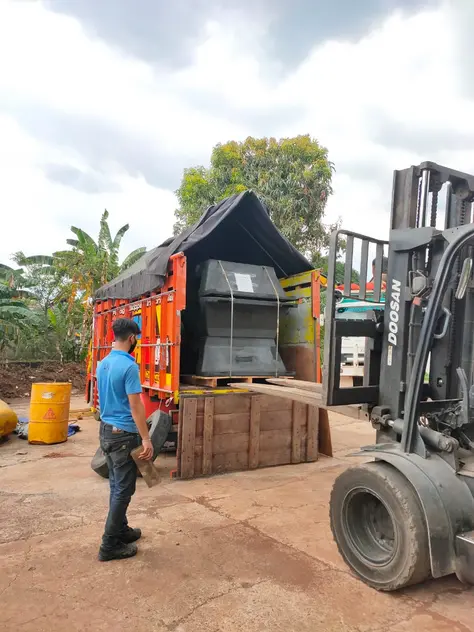 Penyewaan Truk Wing Box Terlengkap Jakarta Timur Untuk Kirim Barang, Pilihan Ideal untuk Distribusi Bisnis dan Proyek Skala Besar