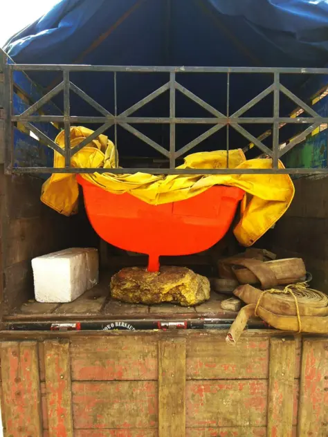 Pengiriman Kargo Jakarta Lamongan Harga Bersaing, solusi bagi distributor bahan bangunan dan proyek konstruksi