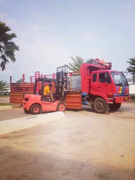 Jasa Kirim Barang Cepat Karawang Malang, dorong pertumbuhan bisnis lokal