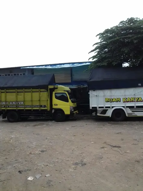 Jasa Sewa Truk Pengiriman, mendukung rantai pasok sektor manufaktur