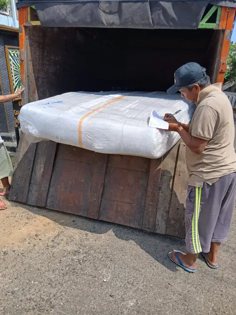 Penyewaan Truk Ekspedisi Rute Jakarta Kebumen