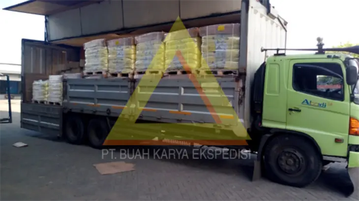 Rental Truk Ekspedisi Tujuan Jakarta Grobogan