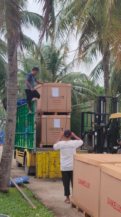 Jasa Sewa Truk Ekspedisi Jakarta Timur – Pariaman