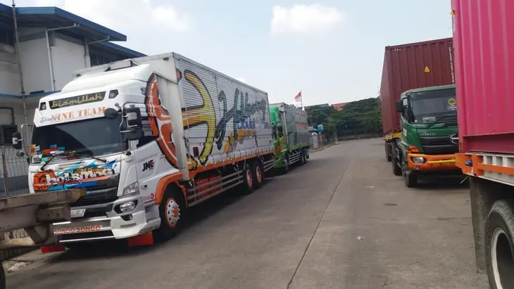 Jasa Sewa Truk Ekspedisi Jakarta Utara – Ogan Ilir
