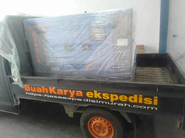 Penyewaan Truk Untuk Muat Barang Door to Door dari Jakarta Timur – Batang
