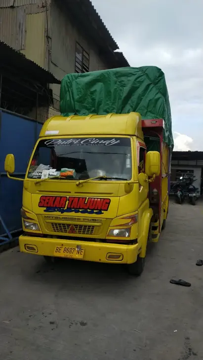 Sewa Truk Ekspedisi Door to Door dari Jakarta Timur – Purwodadi